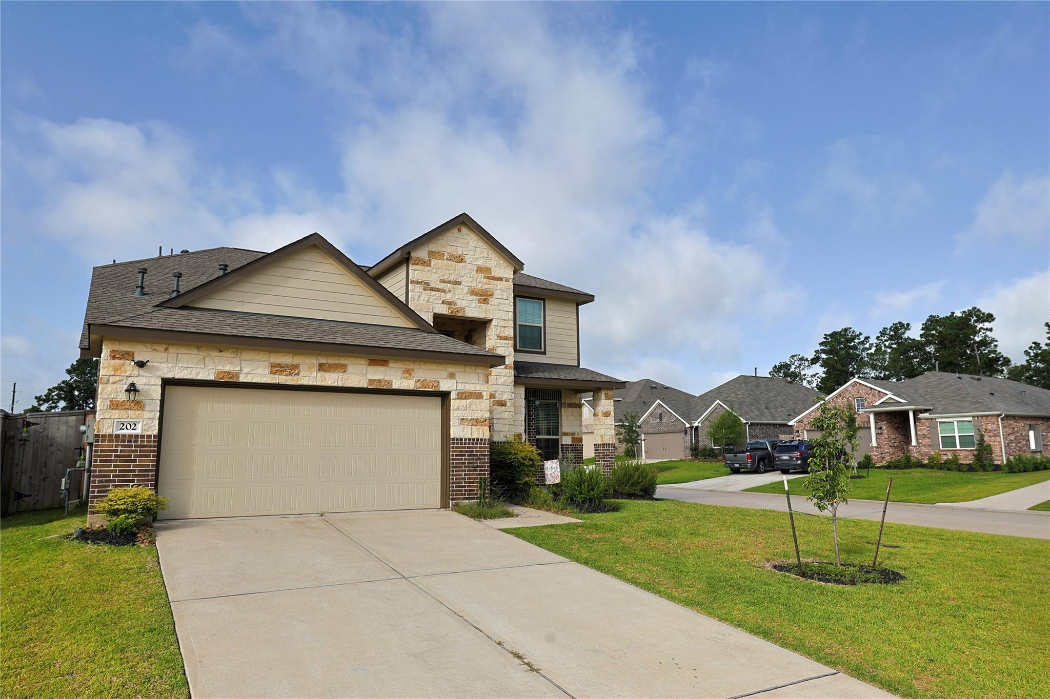 202 Augustine Way
