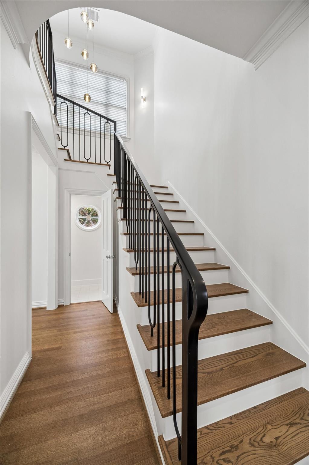 6130 Annapolis Street
