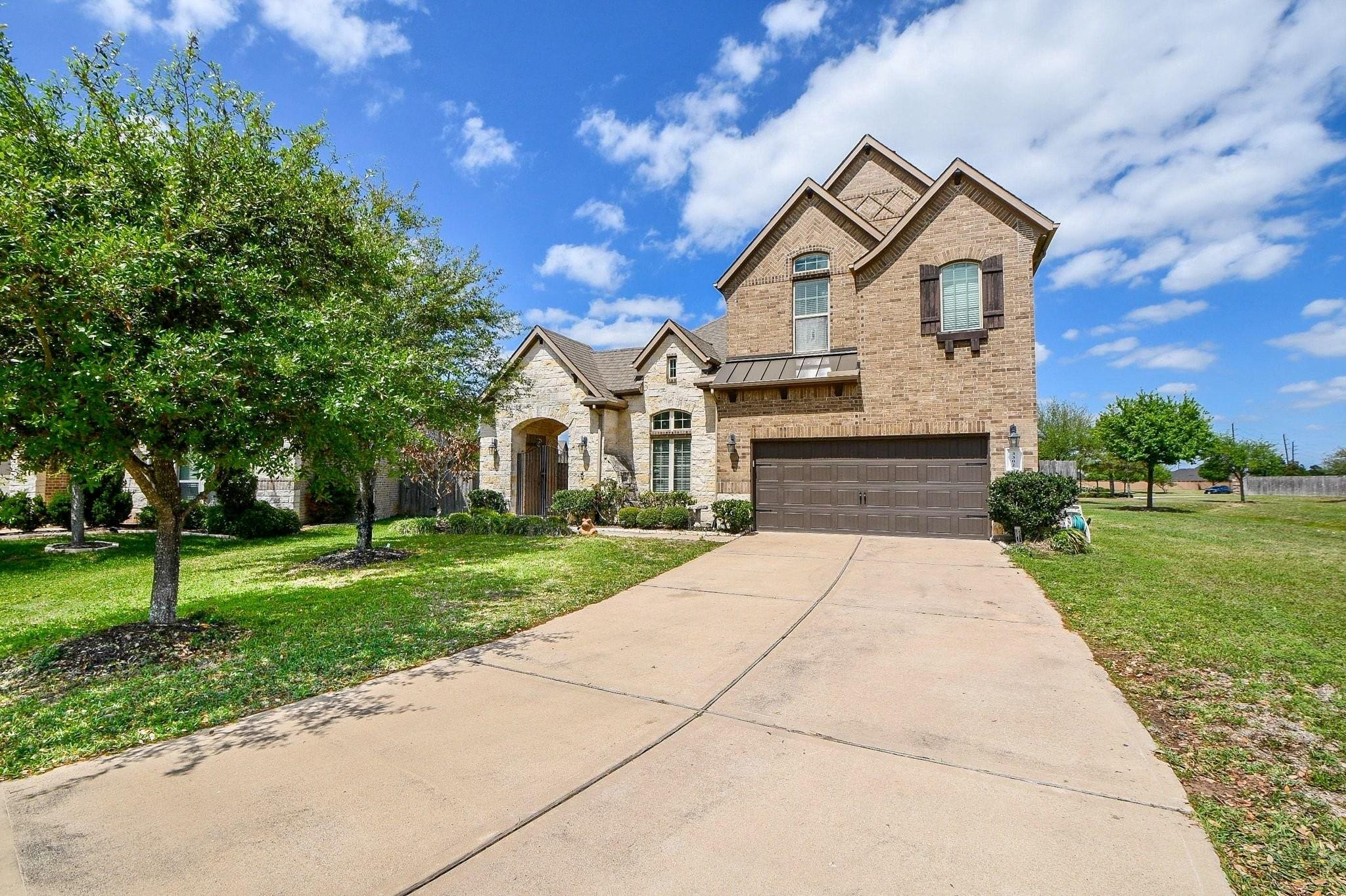 3302 Brampton Island Drive