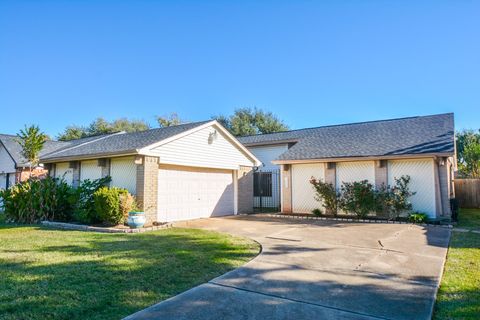 Photo of 2308 Gunston Ct Ct, Sugar Land, TX 77479 (MLS # 58022764)
