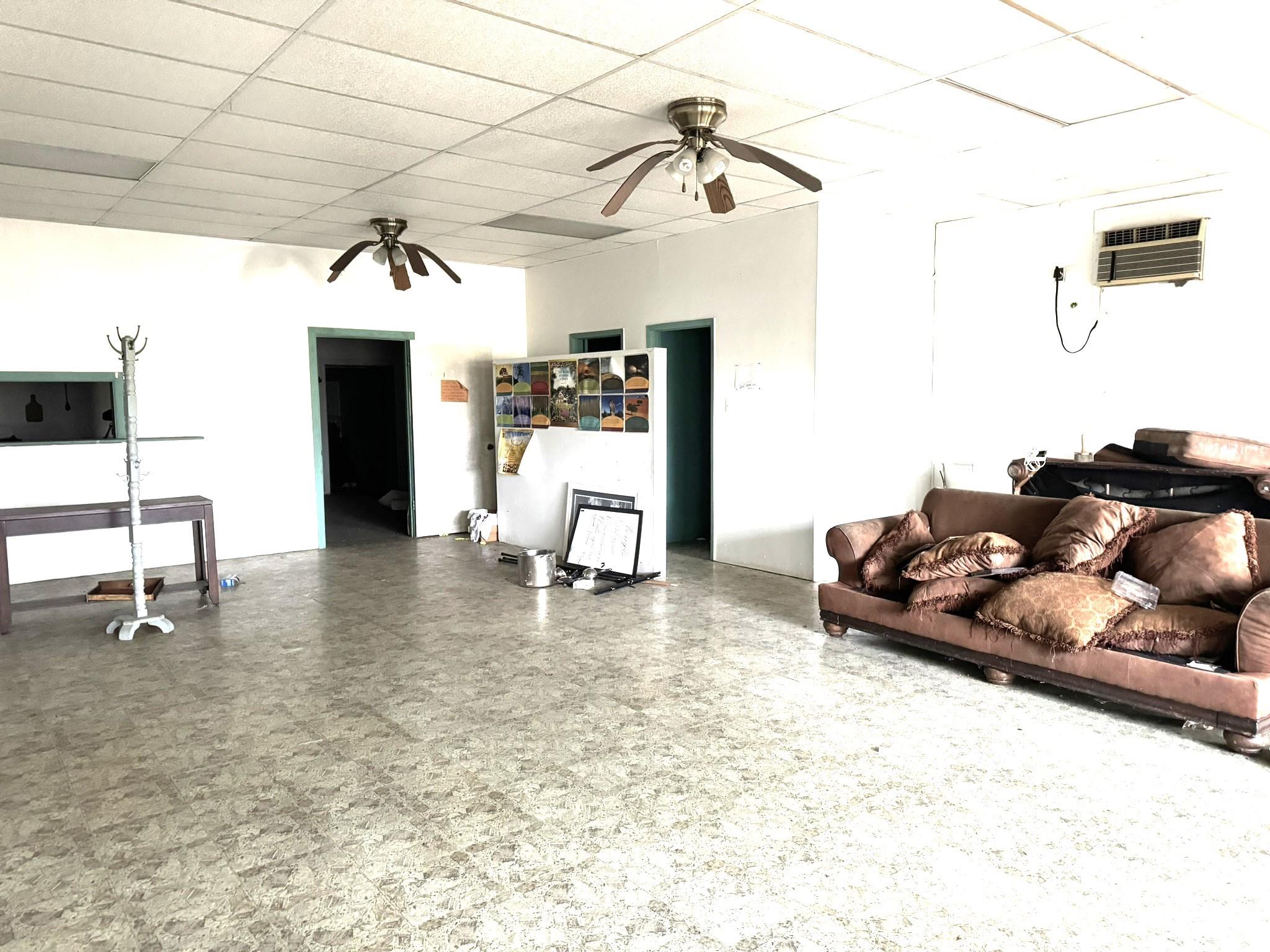 1103 Us Highway 59 N