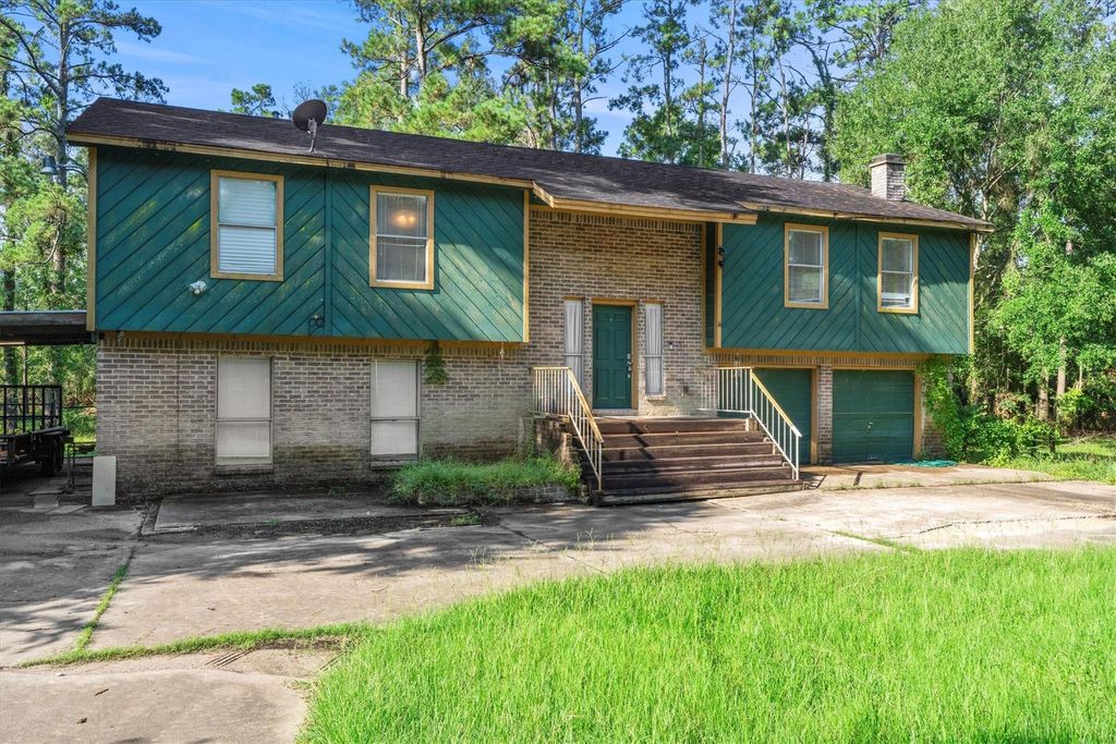 Photo of 1742 Sunrise Trail, Kingwood, TX 77339 (MLS # 72212038)