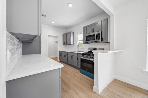 Tiny photo for 7702 Sealey Street, Houston, TX 77088 (MLS # 86664095)