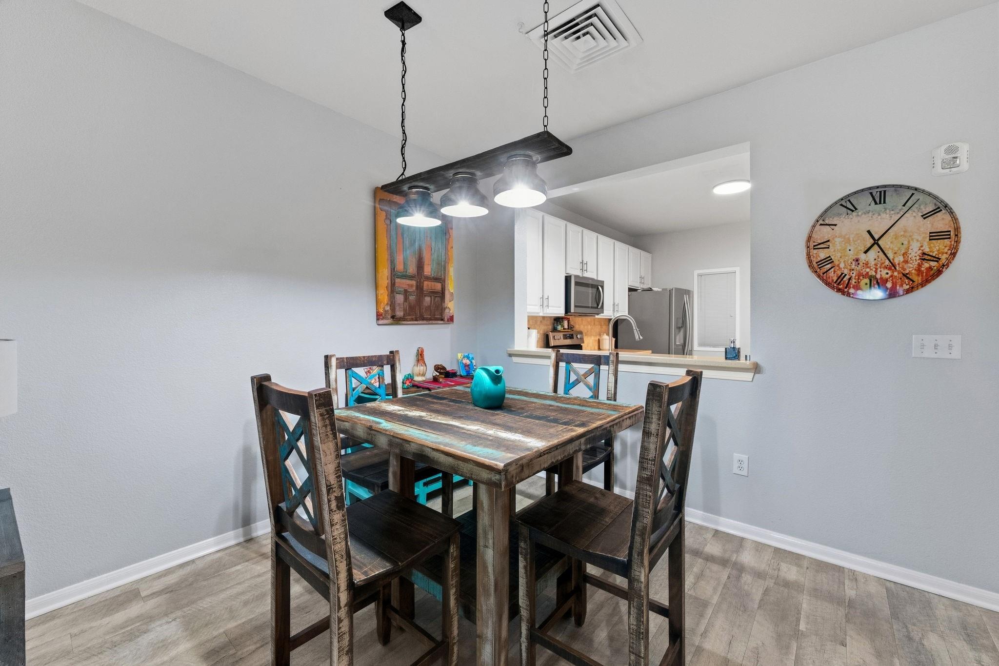 2815 Kings Crossing Drive 302