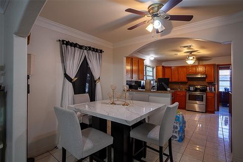 Tiny photo for 2248 7th Avenue, Port Arthur, TX 77642 (MLS # 42118880)