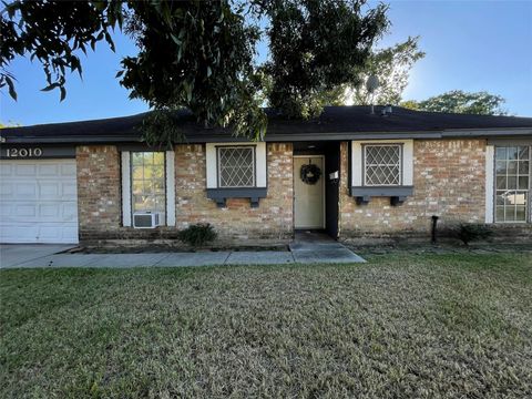 Photo of 12010 Flushing Meadows Drive, Houston, TX 77089 (MLS # 3686315)