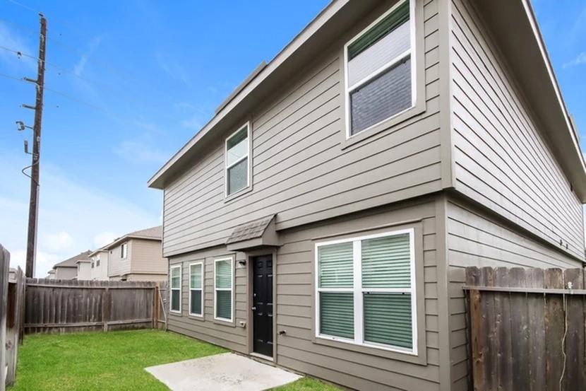 18602 Paddys Creek Trail