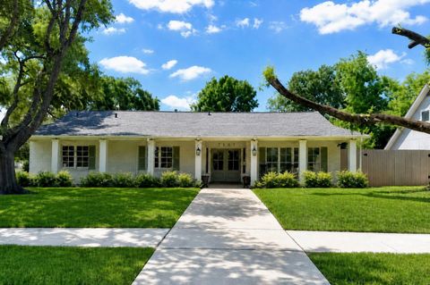 Photo of 7803 Meadowglen Lane, Houston, TX 77063 (MLS # 22809239)