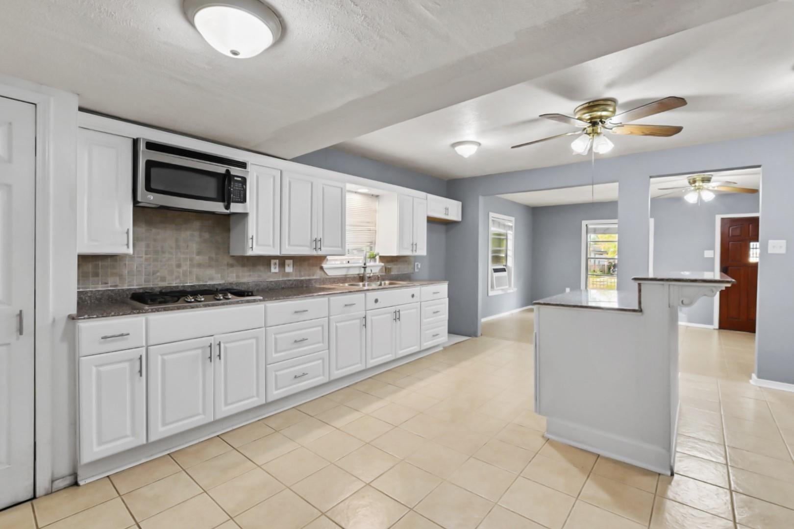 2111 3rd Street
