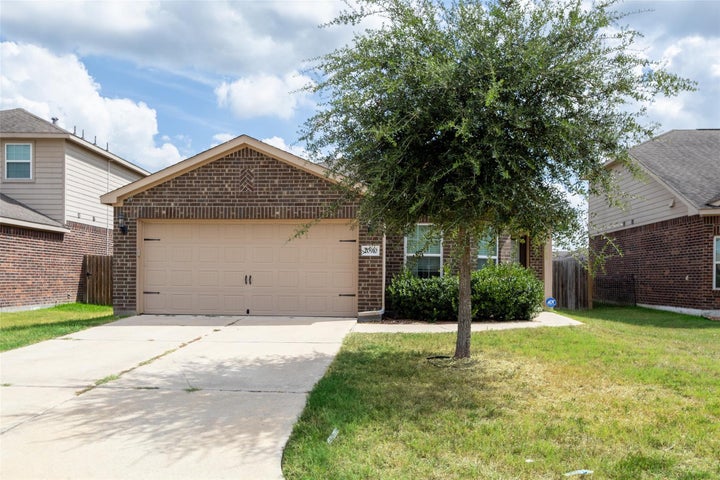 Photo 1 of 27 — 20910 Mount Bauer Drive, Hockley, TX 77447