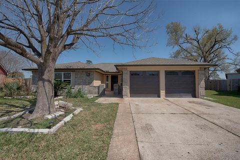 Photo of 13235 Rampchester Lane, Houston, TX 77015 (MLS # 64484609)