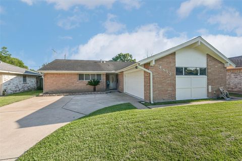 4812 Mistletoe Road Pasadena TX 77505
