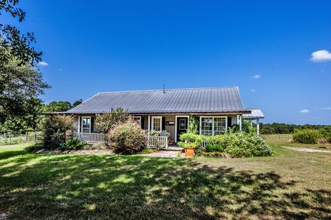 Photo of 4972 Fm 227 W, Grapeland, TX 75844 (MLS # 51805042) Photo of 4972 Fm 227 W, Grapeland, TX 75844 (MLS # 51805042)