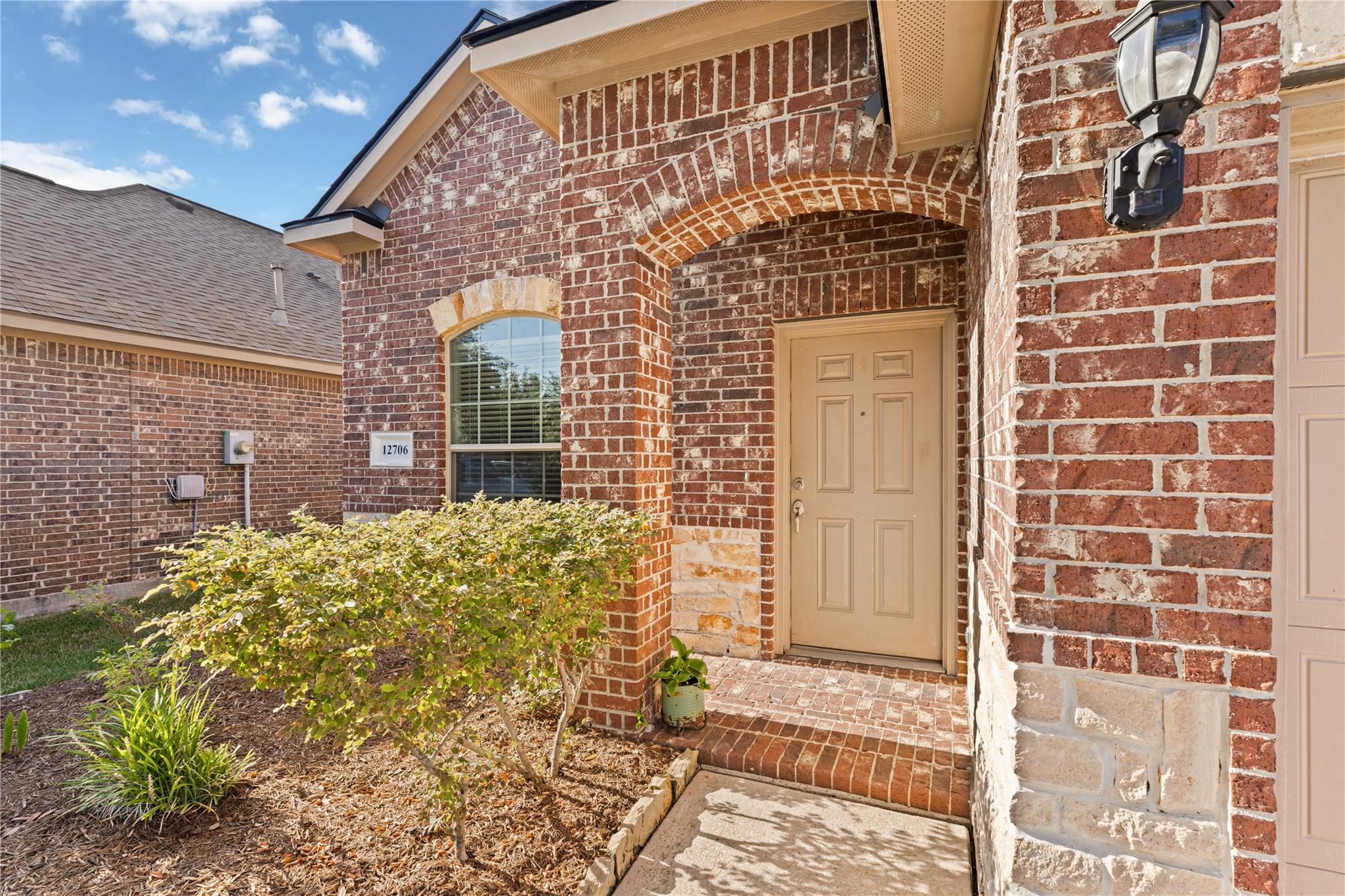 12706 Madison Boulder Lane