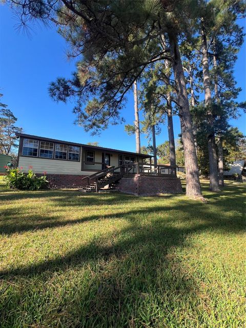 2 Lee Drive Huntsville TX 77320