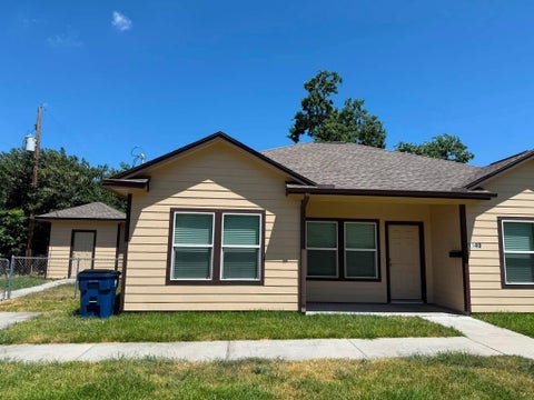 Photo of 1140 2nd Avenue N, Texas City, TX 77590 (MLS # 55038874)