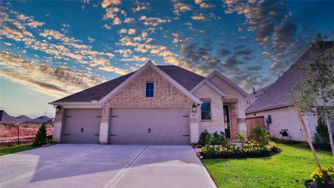 Photo of 19339 Derby Run Lane Ln, Tomball, TX 77377 (MLS # 37327271)