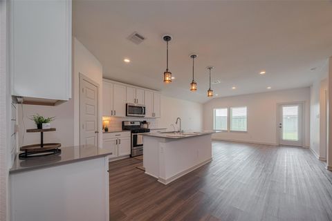 Tiny photo for 14519 Sweet Water Drive, Baytown, TX 77523 (MLS # 47754436)
