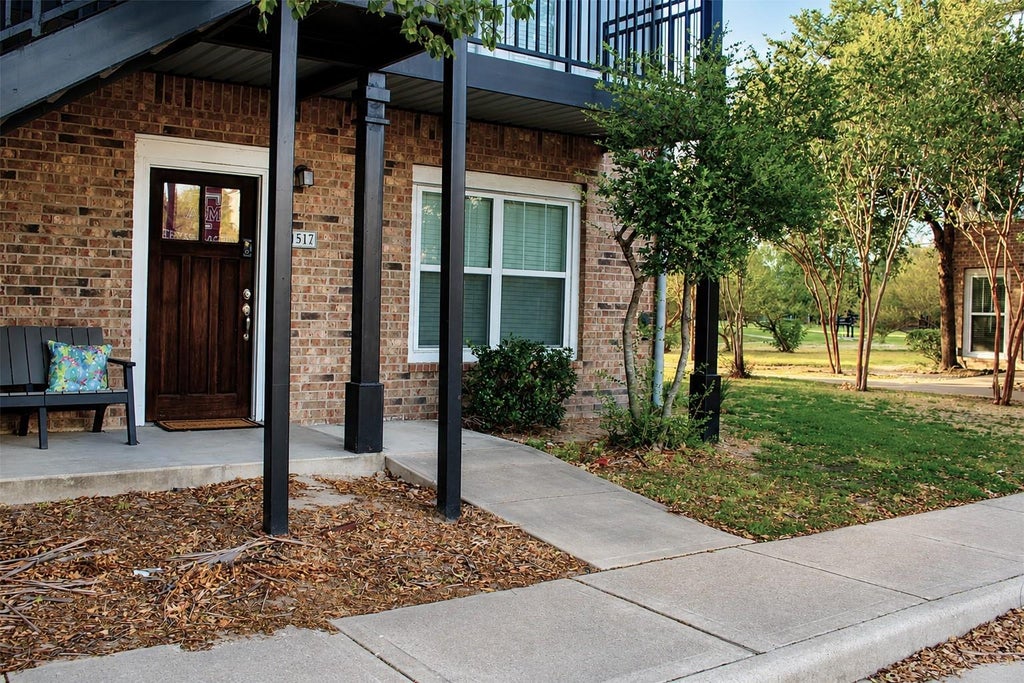 Photo of 1725 Harvey Mitchell Parkway S #1517, College Station, TX 77840 (MLS # 35427876)