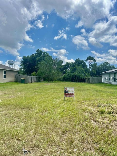 Photo of 2024 Rosalee Street, La Marque, TX 77568 (MLS # 95626568)