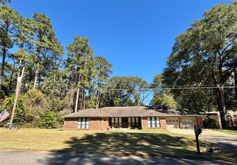 1016 N Nellius Street Woodville TX 75979