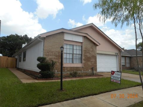 Photo of 12716 Hill Branch Drive, Houston, TX 77082 (MLS # 6803686) Photo of 12716 Hill Branch Drive, Houston, TX 77082 (MLS # 6803686)