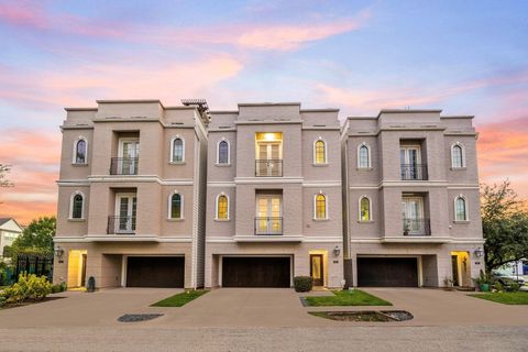 Photo of 821 Lester Street, Houston, TX 77007 (MLS # 47388768) Photo of 821 Lester Street, Houston, TX 77007 (MLS # 47388768)