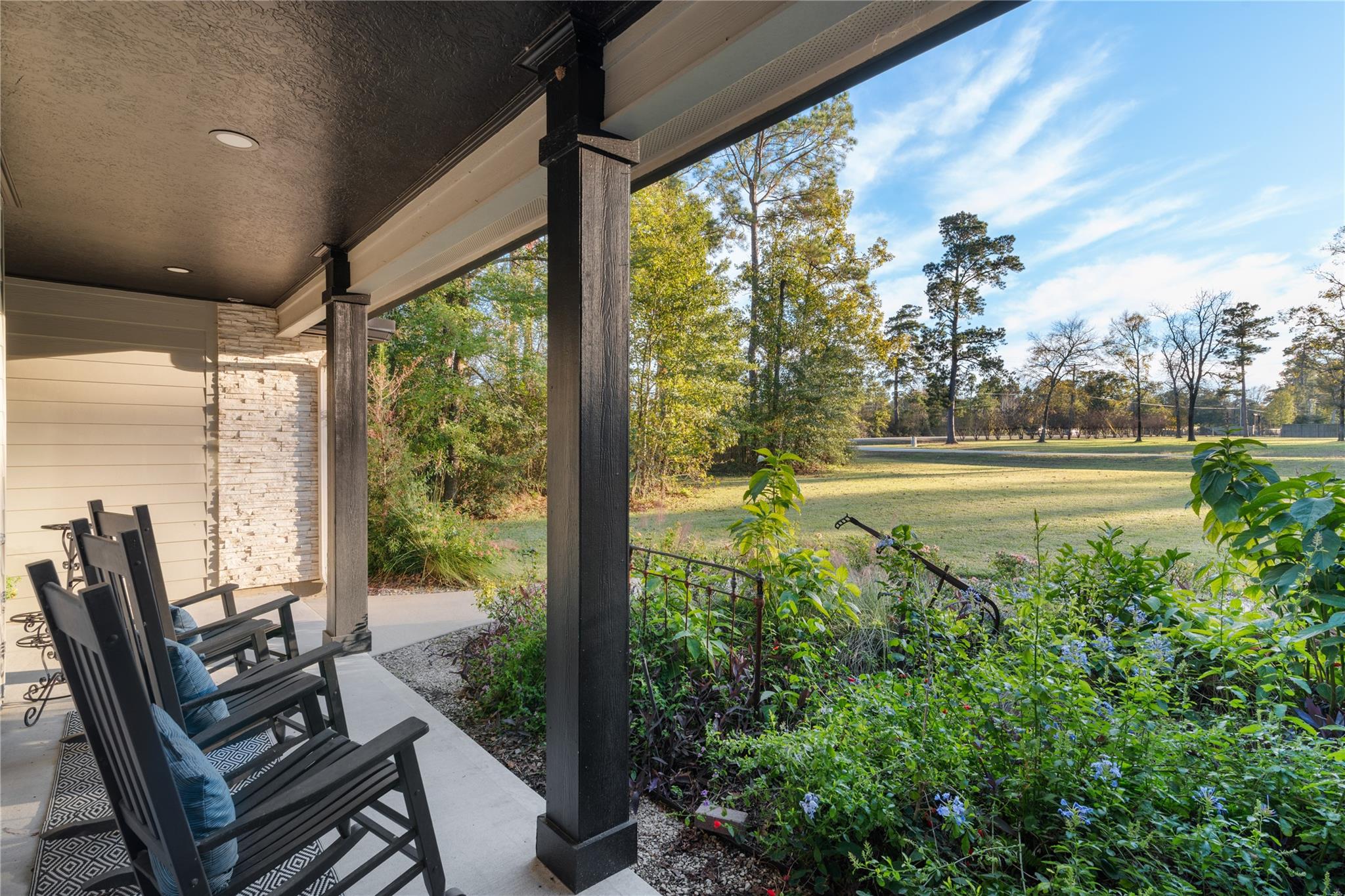 11523 Oak Springs Drive