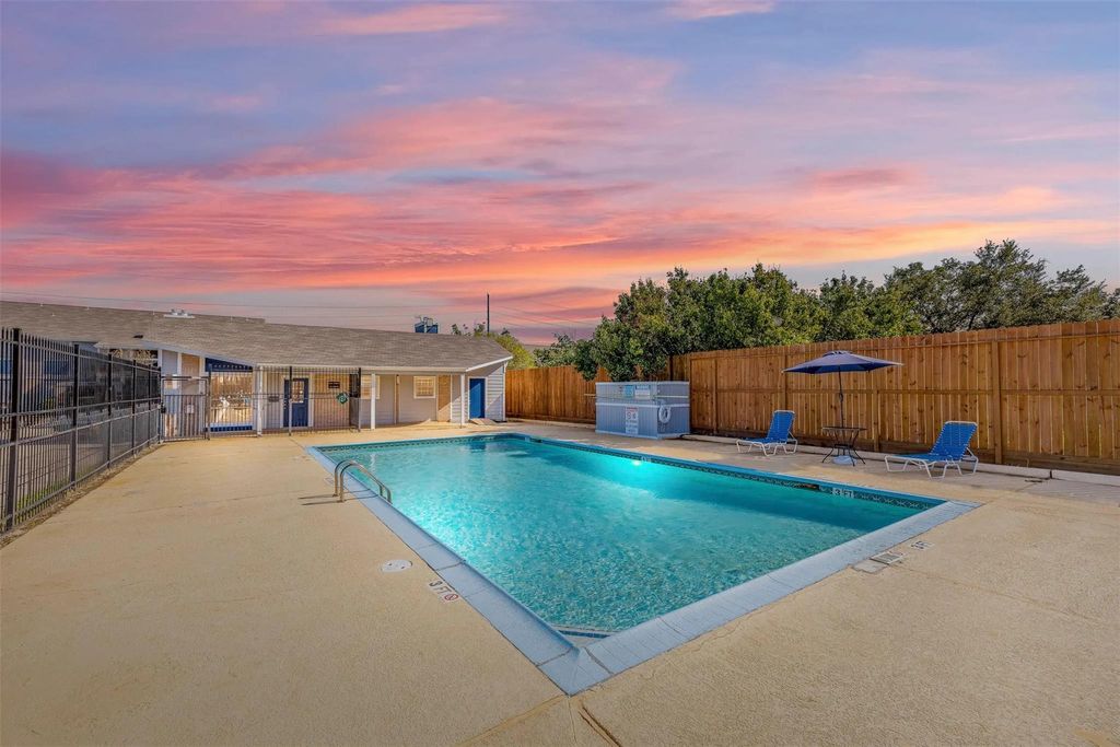 Photo of 2700 S Dairy Ashford Road #624C, Houston, TX 77082 (MLS # 86425219)