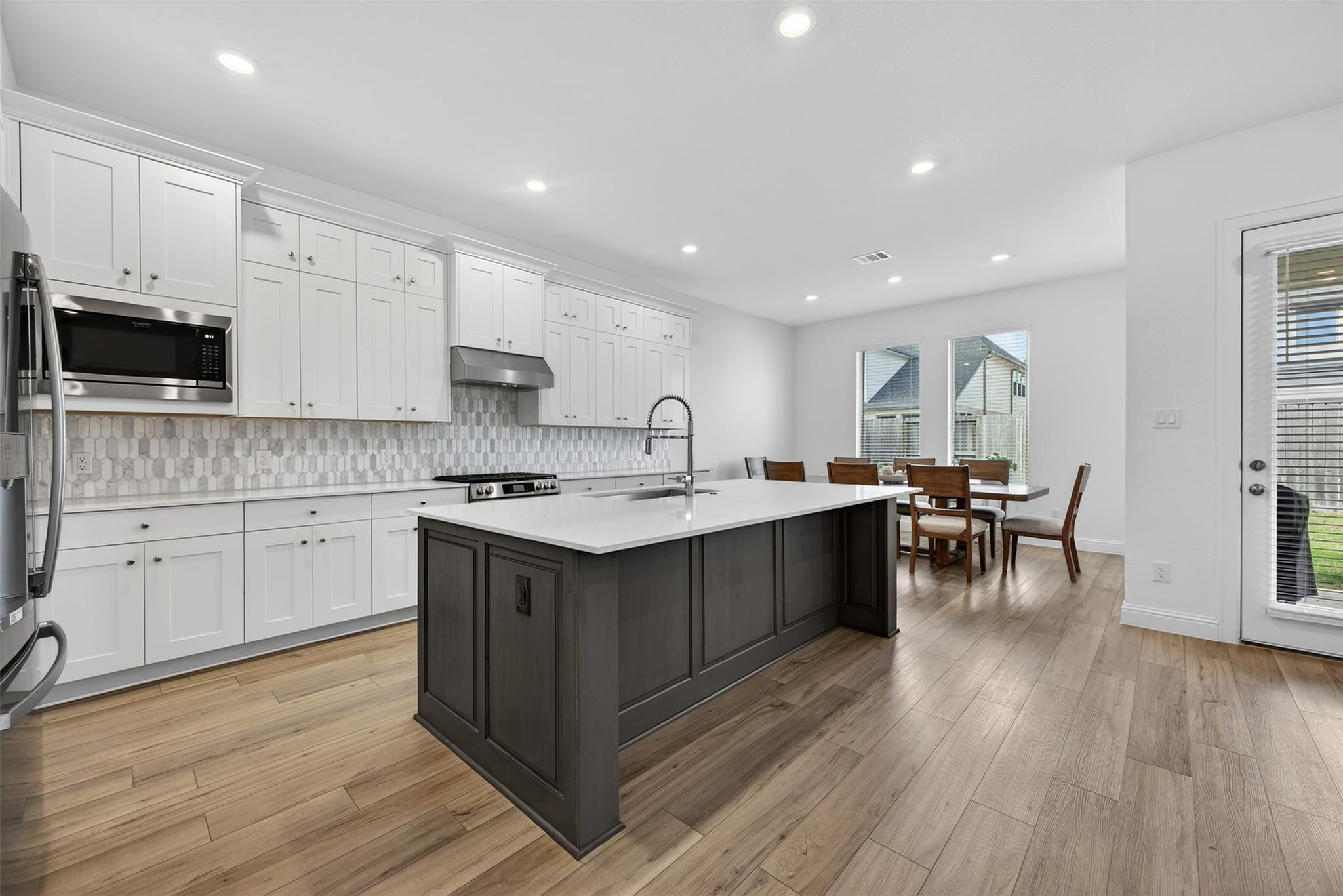 31230 Hastings Creek Lane