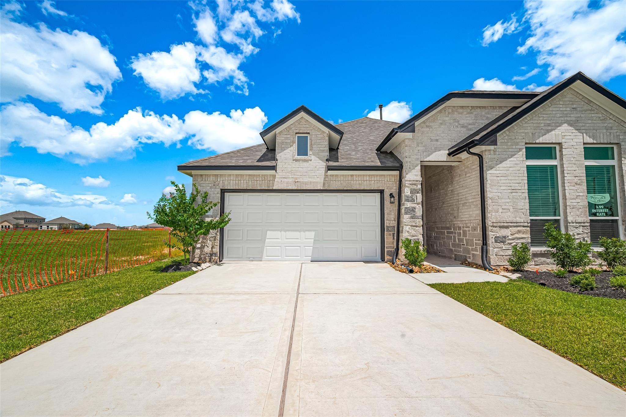 2702 Ballast Green Drive