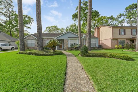 Photo of 7818 Kleingreen Lane, Spring, TX 77379 (MLS # 60109975)