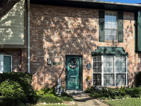 Photo of 14325 Lost Meadow Lane, Houston, TX 77079 (MLS # 83375401)