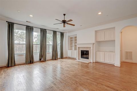 Tiny photo for 3218 Westridge Street, Houston, TX 77025 (MLS # 10333494)