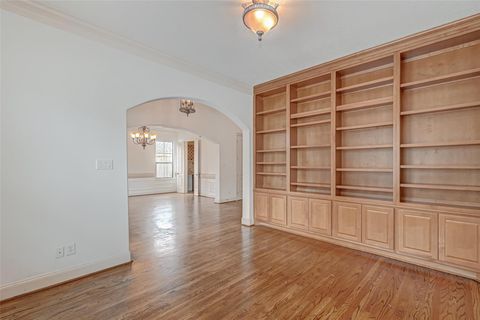 Tiny photo for 3218 Westridge Street, Houston, TX 77025 (MLS # 10333494)