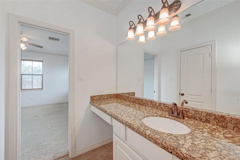 Tiny photo for 3218 Westridge Street, Houston, TX 77025 (MLS # 10333494)