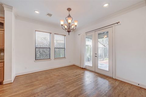 Tiny photo for 3218 Westridge Street, Houston, TX 77025 (MLS # 10333494)