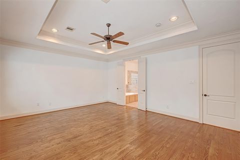Tiny photo for 3218 Westridge Street, Houston, TX 77025 (MLS # 10333494)