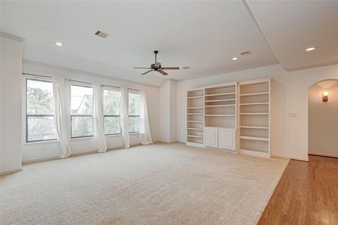 Tiny photo for 3218 Westridge Street, Houston, TX 77025 (MLS # 10333494)