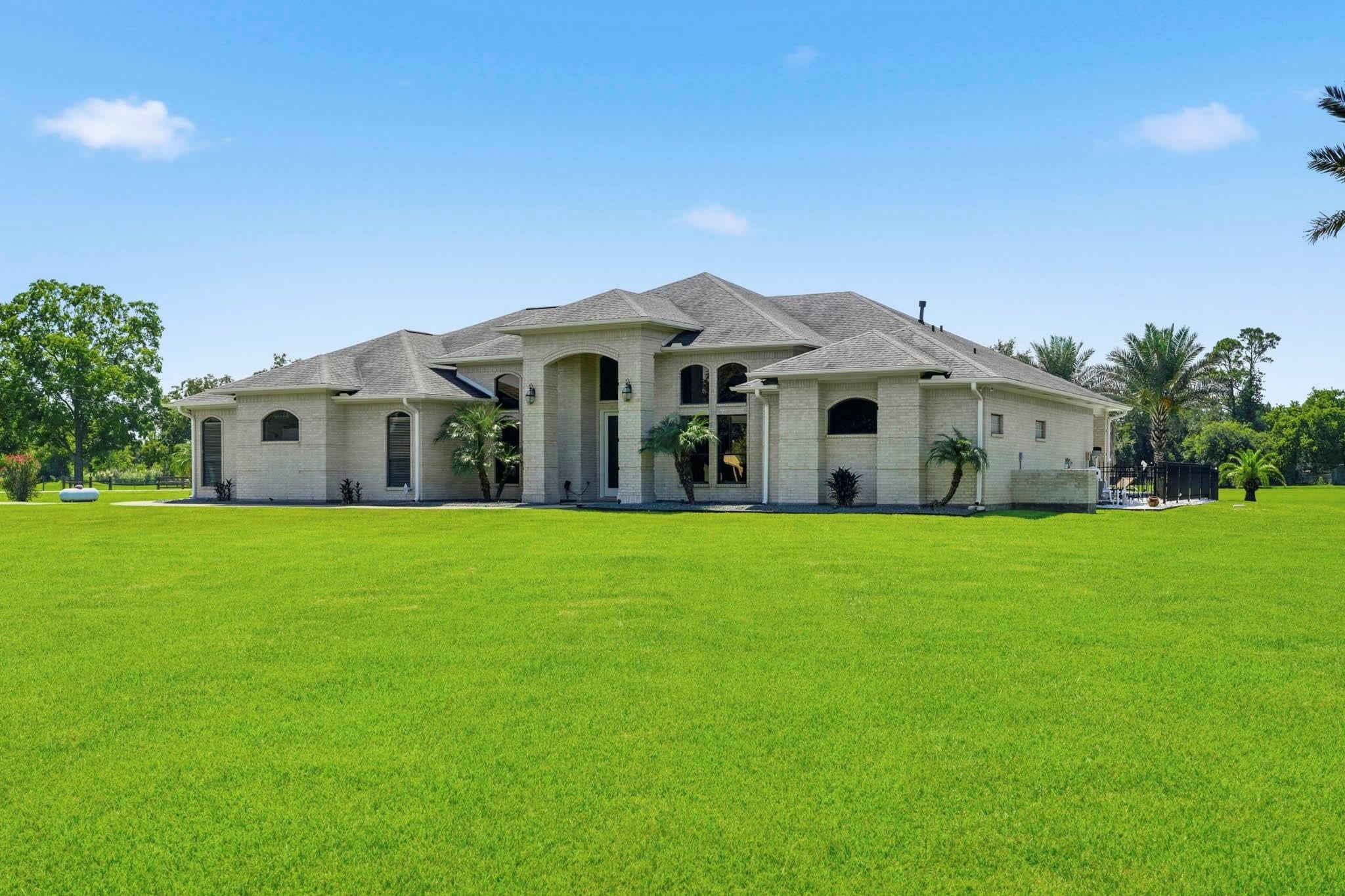 835 Hall Rd Road