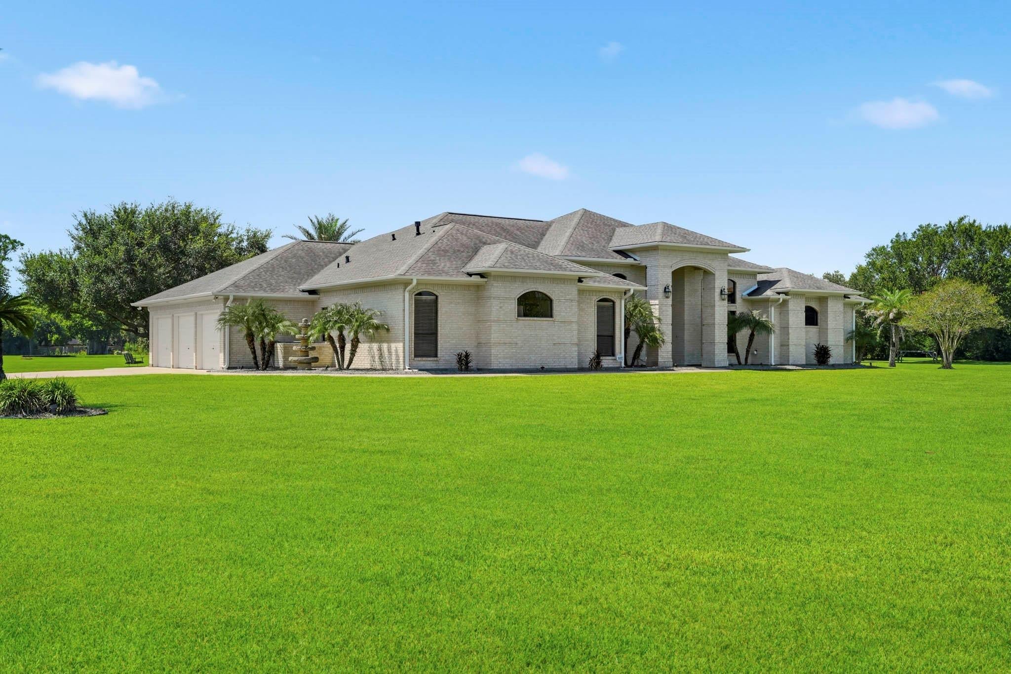 835 Hall Rd Road