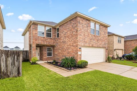 Photo of 12939 Almeda Crossing Court, Houston, TX 77048 (MLS # 68732333)
