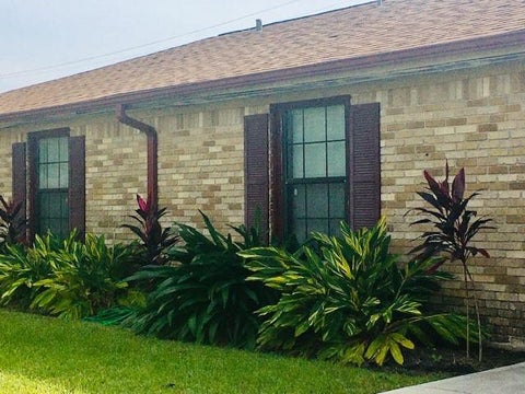 Photo of 9642 Intervale Street, Houston, TX 77075 (MLS # 35813376)