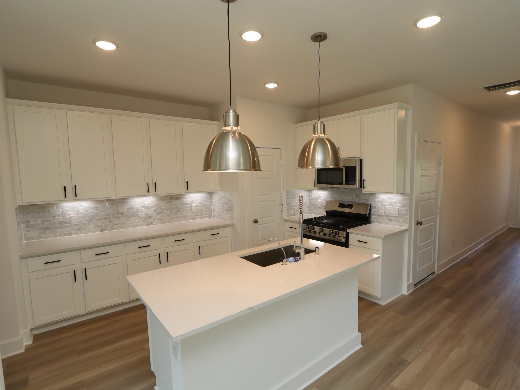 5042 Celestial Court