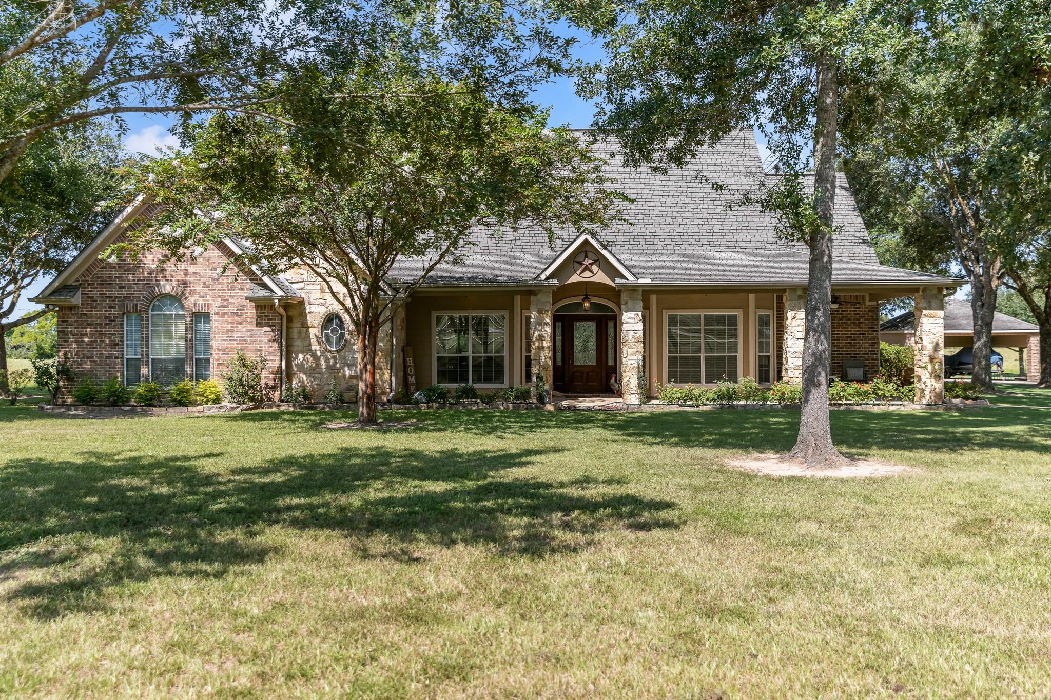 25127-A/B Mitchell Road
