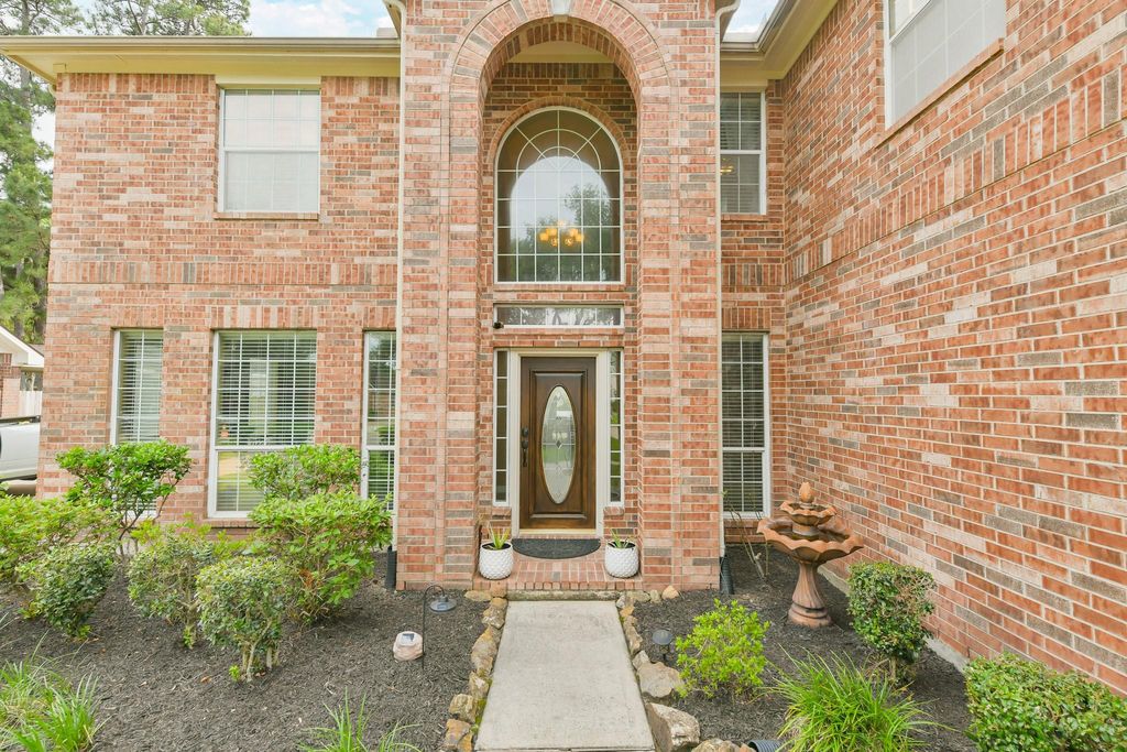 Photo of 13743 Lakewood Meadow Drive, Cypress, TX 77429 (MLS # 28420702)