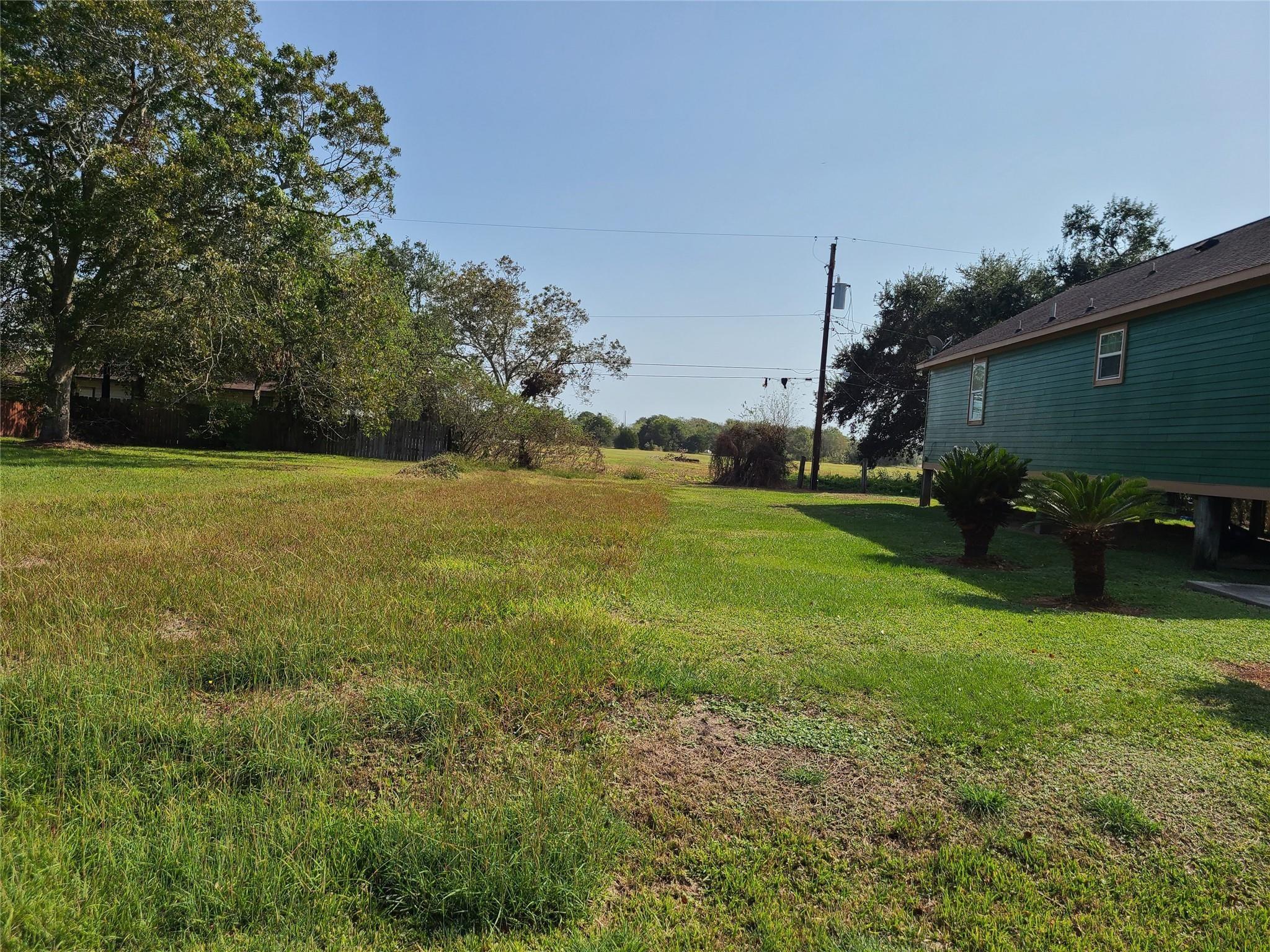 6715 Hawthorne