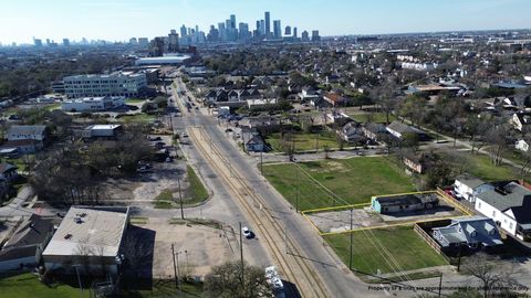 4815 Harrisburg Boulevard Houston TX 77011