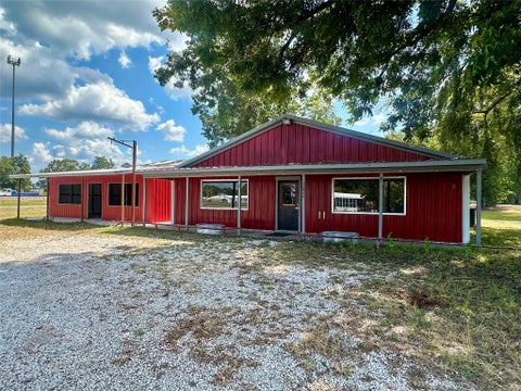 Photo of 10950 Highway 150, Shepherd, TX 77371 (MLS # 26399649)