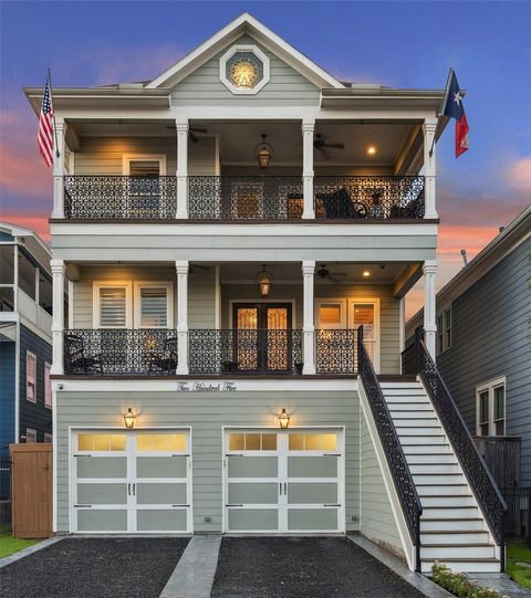 205 W 24th Street Houston TX 77008